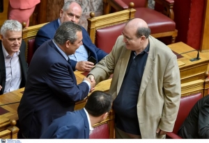 Φίλης, Ξυδάκης, Δουζίνας ζήτησαν από τον Καμμένο να ακυρώσει τις συμφωνίες με τους σαουδάραβες