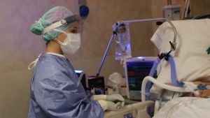Ιρλανδία: Κρούσματα της νοτιοαφρικανικής παραλλαγής της Covid-19