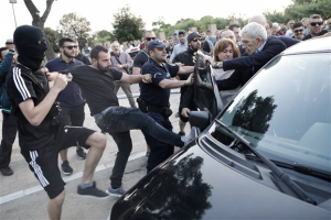 Τόσκας: Οι τραμπούκοι - ακροδεξιοί θα υποστούν τις συνέπειες των πράξεών τους