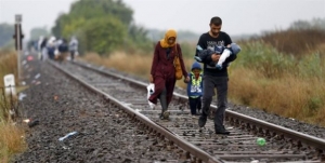 Ουγγαρία: Μελετά κατάσταση εκτάκτου ανάγκης λόγω προσφυγικού