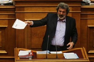 Πολάκης: Το μαύρο χρήμα στην υγεία φτάνει στο ένα τέταρτο του δημοσίου χρέους