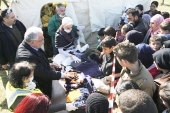 Είδη ρουχισμού και υπόδησης στους πρόσφυγες στο Χέρσο