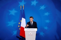 Μακρόν: Ο απομονωτισμός των ΗΠΑ καθιστά αναγκαία την ενότητα της Ευρώπης