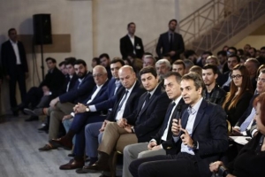 Μητσοτάκης: Στήριξη επιχειρήσεων με φορολογικά κίνητρα