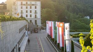 Η ειρήνη στον Λίβανο προαπαιτούμενο για συμφωνία με τις ΗΠΑ, τονίζει το Ιράν
