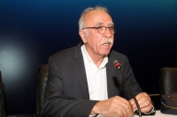 Βίτσας: Έως και δύο χρόνια θα μείνουν στην Ελλάδα πολλοί πρόσφυγες