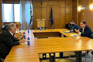 KKE: Αναδείξαμε τα σοβαρά προβλήματα των βιοπαλαιστών αγροτών στη συνάντηση του Κόμματος με τον υπουργό Αγροτικής Ανάπτυξης