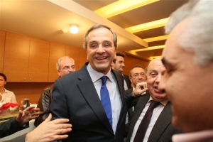 Σαμαράς: Οι εκλογές θα κρίνουν σε ποιο κόσμο θα ζήσουν τα παιδιά μας