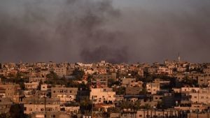 Βομβαρδισμοί του Ισραήλ στη νότια Λωρίδα της Γάζας – Ο Μπλίνκεν συνεχίζει την προσπάθεια για να κλειστεί συμφωνία κατάπαυσης του πυρός
