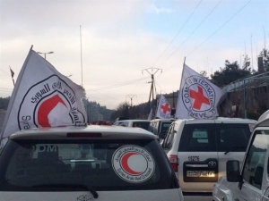 Ανθρωπιστική βοήθεια σε προάστιο της Δαμασκού μετά από 4 χρόνια