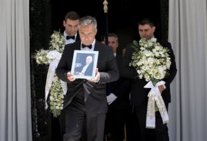 Το τελευταίο αντίο στον Θεόδωρο Βασιλάκη