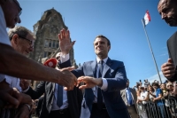 Βελγικά ΜΜΕ: Το κόμμα του Μακρόν κερδίζει το 30% των ψήφων