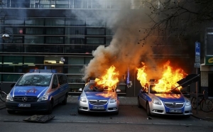 Κινητοποιήσεις στη Φρανκφούρτη κόντρα στον νέο Πύργο της ΕΚΤ κόστους € 1,2 δισ. και την πολιτική λιτότητας της Ε.Ε.