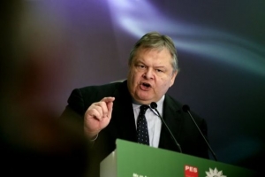 Βενιζέλος: «Αρχίζει η πορεία συγκρότησης και ανάδειξης της δημοκρατικής παράταξης»