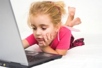 Συμβουλές για σωστή χρήση του διαδικτύπου από γονείς και παιδιά