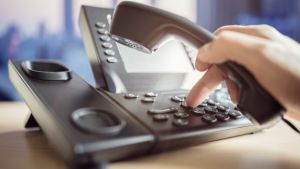 Πάνω από 21.600 οι κλήσεις στο 1110 της Περιφέρειας Αττικής για κορωνοϊό - αισχροκέρδεια