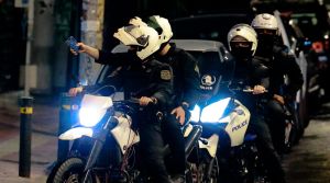 Επεισοδιακή καταδίωξη στη Θεσσαλονίκη: 14χρονος «γκάζωσε» τη μηχανή για να αποφύγει αστυνομικό έλεγχο