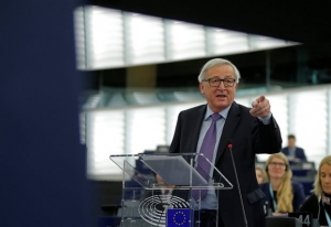 O Γιούνκερ τρελαίνει τους Βρετανούς: Επιστρέψτε στην ΕΕ μετά το Brexit