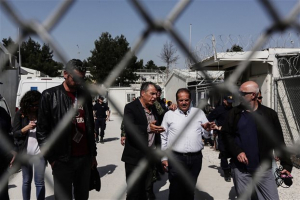 Περιοδεία Θεοδωράκη στη Μυτιλήνη και τη Μόρια