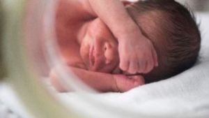 Θεσσαλονίκη: Εξιχνιάστηκε υπόθεση απόπειρας παράνομης υιοθεσίας παιδιού