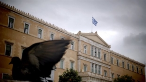 Σκληρή η υποδοχή των αποφάσεων του Eurogroup από την αντιπολίτευση
