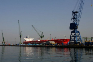 «Πάγωμα» της διαιτητικής απόφασης για τα ναυπηγεία Σκαραμαγκά