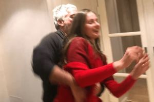 Καρίνα Σουλιάκ: Η τελευταία σύντροφος του Έπσταϊν και η κληρονόμος που δεν θα πάρει τίποτα