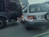 Θεσσαλονίκη: Κλούβα της ΕΛΑΣ συγκρούστηκε με ΙΧ