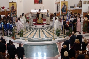 Οι φετινές εόρτιες αφορμές μας θυμίζουν τη λεβεντιά της πίστης στο ζώντα Θεό