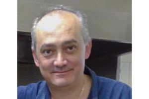 Από τους «Βαρελόφρονες» στη γειτονιά των αγγέλων ο Θωμάς Χανοζίδης