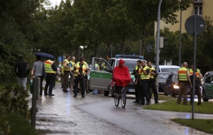 Γερμανία: Φωτογραφίες και βίντεο από την επίθεση στο εμπορικό κέντρο Olympia του Μονάχου