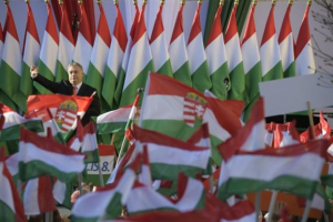Στις κάλπες η Ουγγαρία - Φαβορί ο συντηρητικός Ορμπαν