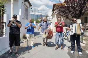 Γουμένισσα: Οι μουσικοί στον Μαχαλά των Χάλκινων είναι «χαμένοι» από την απαγόρευση των πανηγυριών
