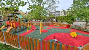 Αναβαθμισμένη παιδική χαρά στον Άγιο Ιωάννη από τον Δήμο Καλαμαριάς