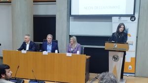 Εστίαση στην νέα γενιά: Η κυβέρνηση αναγνωρίζει τις προκλήσεις και τις ανάγκες τους