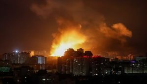 Νυχτερινή επίθεση στο Κίεβο: Τουλάχιστον 14 νεκροί – Πλήγματα σε όλη την Ουκρανία