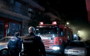 Θεσσαλονίκη: Στις φλόγες οχήματα του Δήμου Νεάπολης – Ισχυρή Έκρηξη (vid)