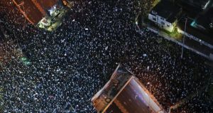 Ισραήλ: Αντικυβερνητικές διαδηλώσεις σε όλη τη χώρα – 100.000 άνθρωποι στο Τελ Αβίβ