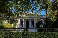 Η εισβολή του ΣΥΡΙΖΑ στο κράτος