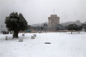 Πολικό ψύχος και προβλήματα στη βόρεια Ελλάδα