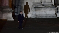 DW: Μακρόν, ένας δύσκολος φίλος για τη Μέρκελ