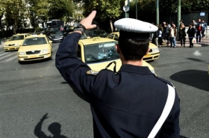 Κυκλοφοριακές ρυθμίσεις σε Αθήνα και Πειραιά το Σάββατο