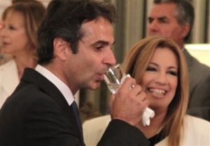 Συνάντηση Μητσοτάκη-Γεννηματά: Ανάγκη ανταλλαγής απόψεων