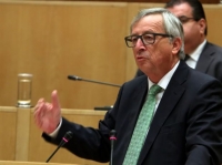 Γιούνκερ: Χειροπιαστές οι προϋποθέσεις λύσης του Κυπριακού