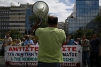 Υπό κατάληψη τα κεντρικά γραφεία του ΟΛΠ από εργαζόμενους