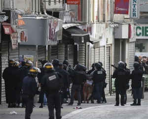 Αστυνομικό διευθυντή και τη σύντροφό του μαχαίρωσε θανάσιμα «πιστός» της ISIS στο Παρίσι