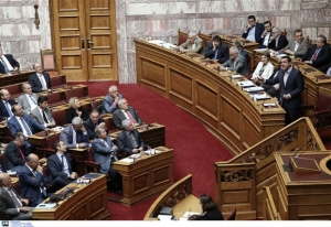 Ανοιχτοί οι λογαριασμοί Αλ. Τσίπρα – Κ. Μητσοτάκη