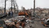 Κίεβο: Έως και 300 πτώματα ενδέχεται να βρίσκονται σε ομαδικό τάφο στην Μπούτσα