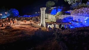Ιερά αγρυπνία στον αρχαιολογικό χώρο των Φιλίππων: Μια νύχτα αφιερωμένη στον Απόστολο Παύλο