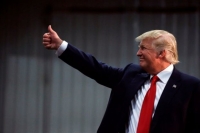 «Μπροστά» ο Τραμπ στη Φλόριντα - Δημοκρατικοί κατά FBI